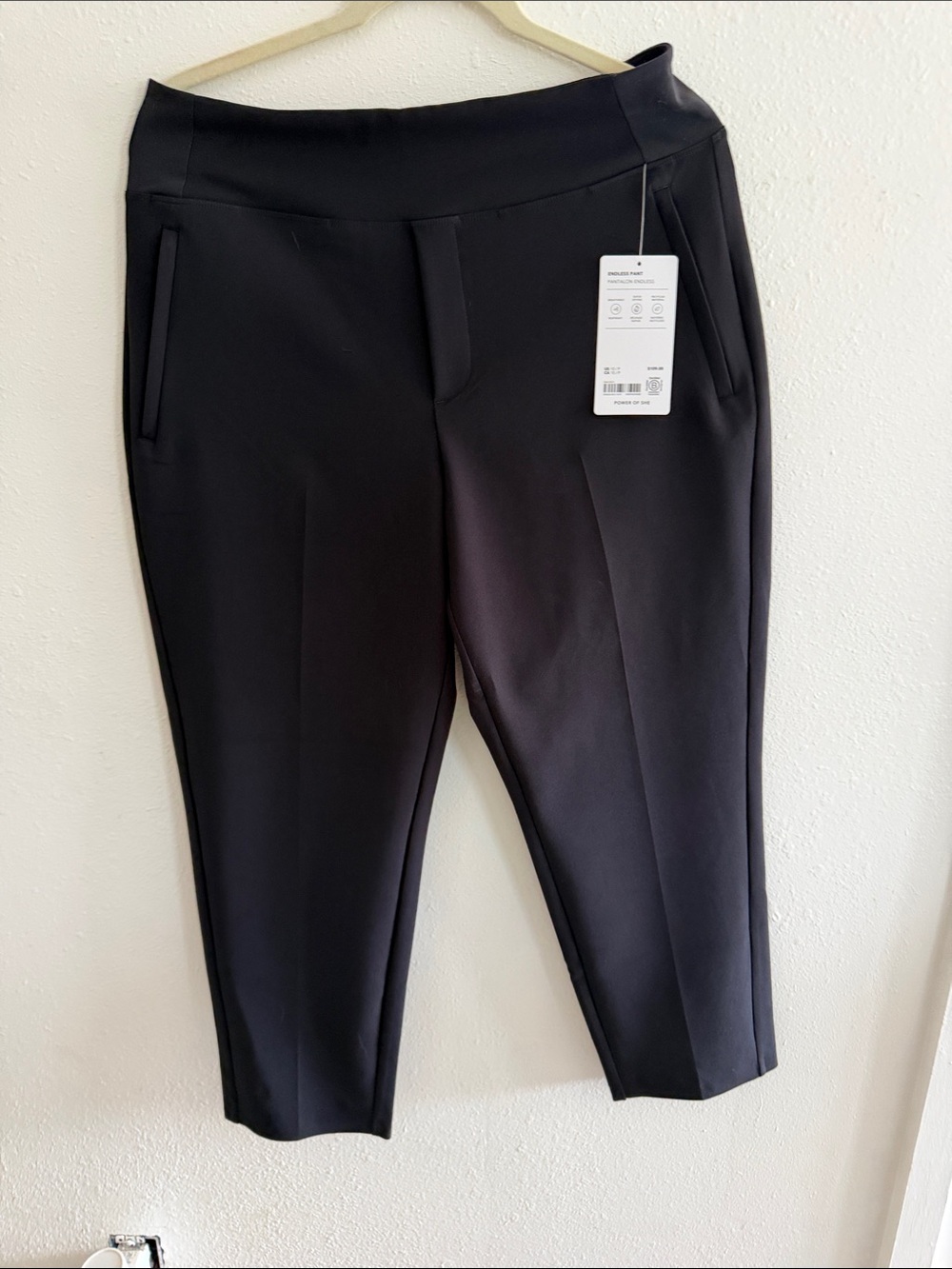 Athleta Black Pull-On Cropped Ponte Trousers